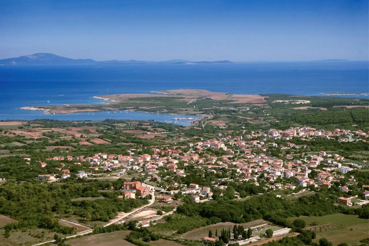 Дом отдыха Вилла Marina In Лижнян